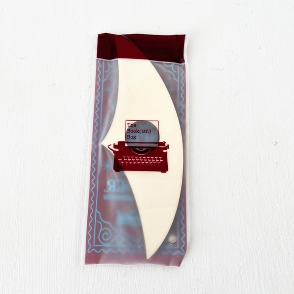 City of Brass Inspired Book Page Holder Noonedesigns The Bookish Box - Picture 3 of 4